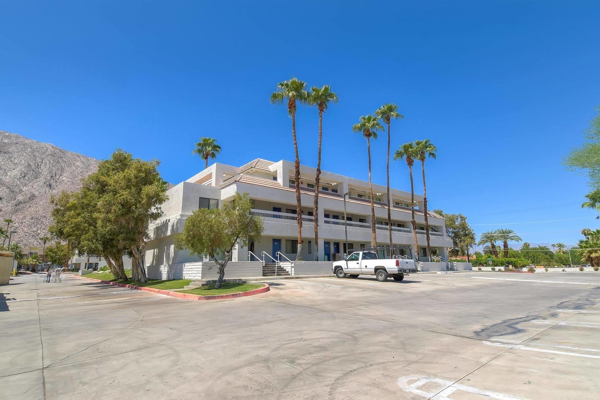 Motel 6-Palm Springs, Ca - Downtown Exteriör bild